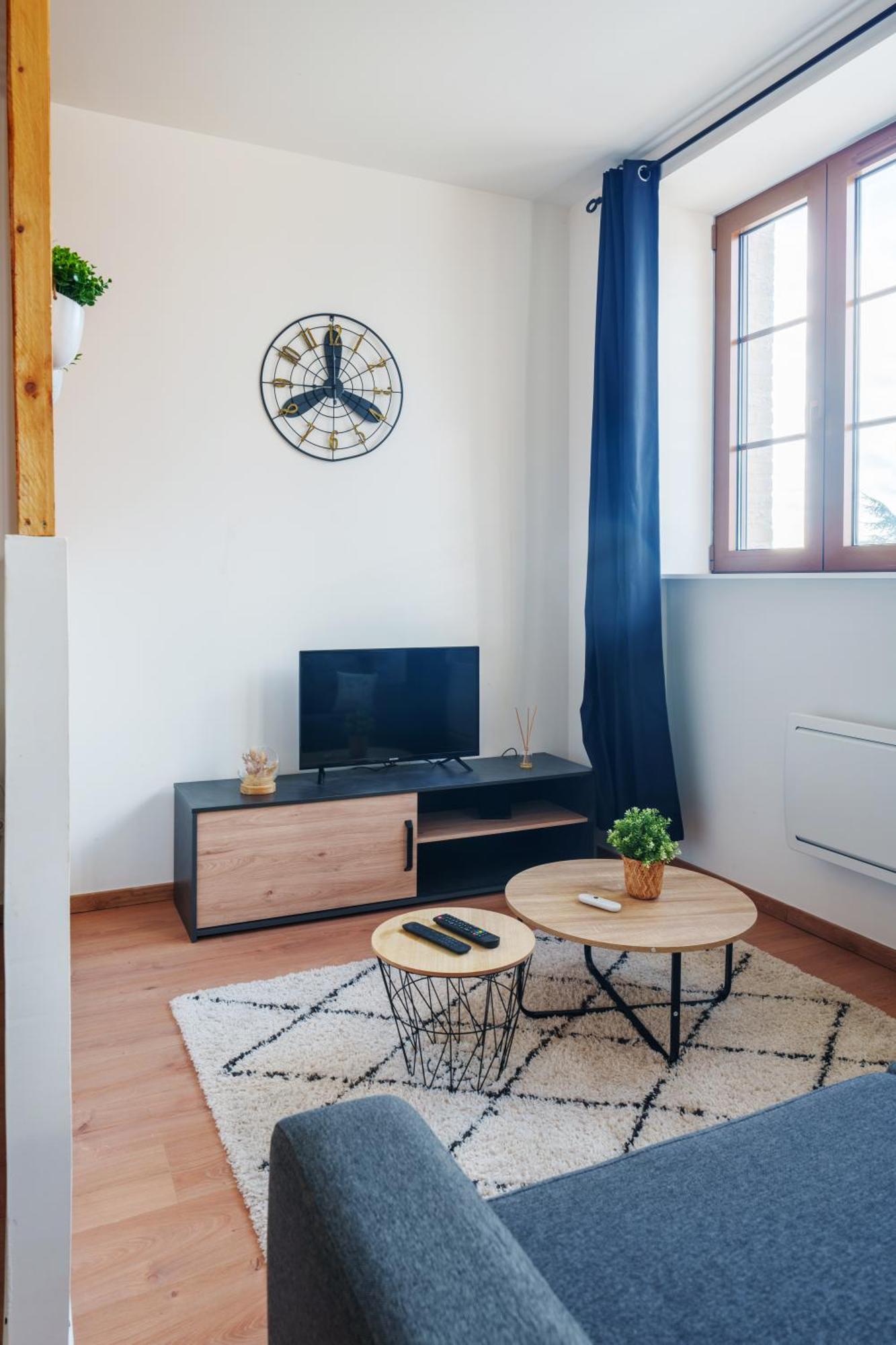 Appartement Le Lotus - Zmn Conciergerie à Saint-Quentin  Extérieur photo
